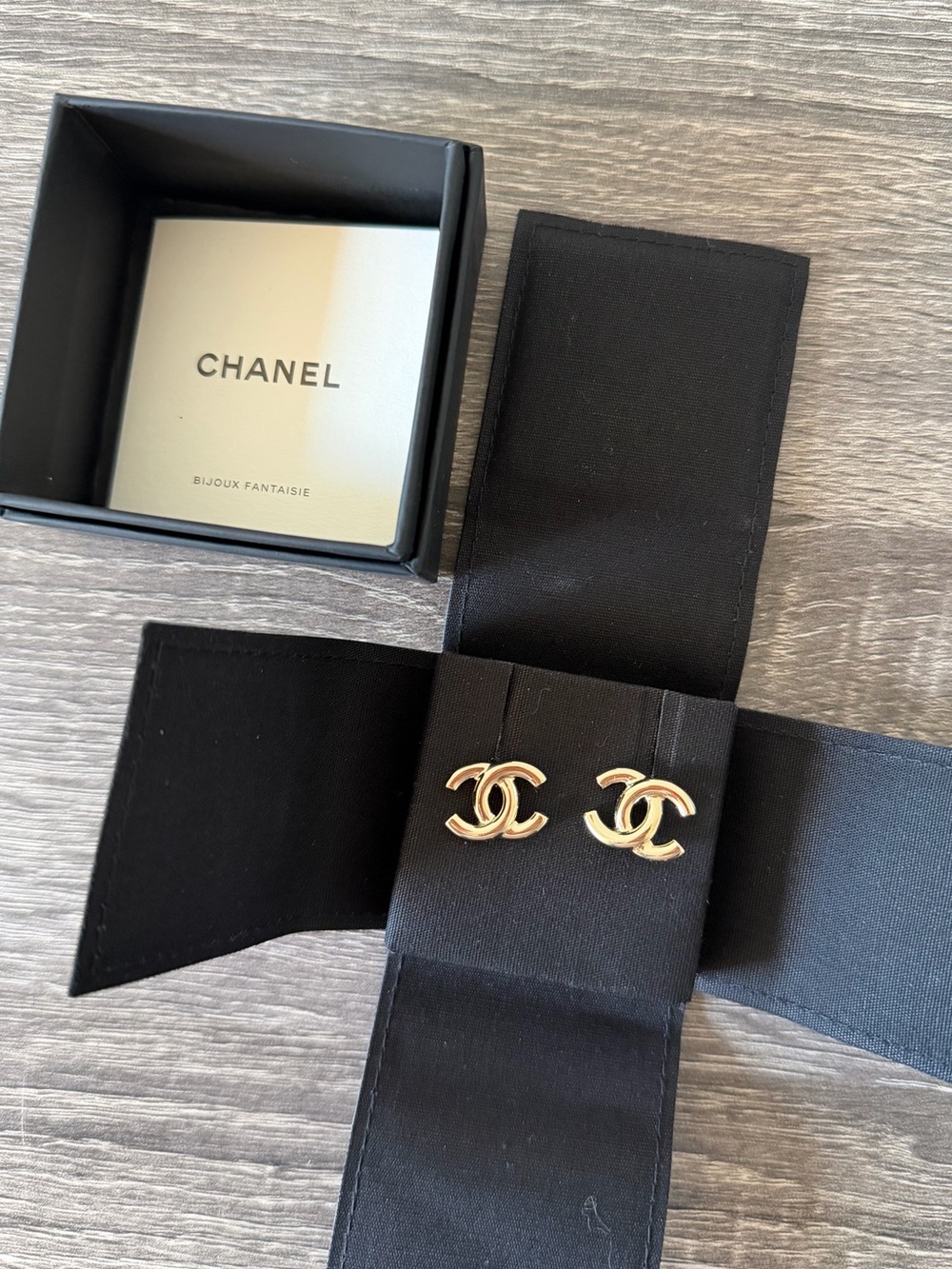 Chanel CC Studs